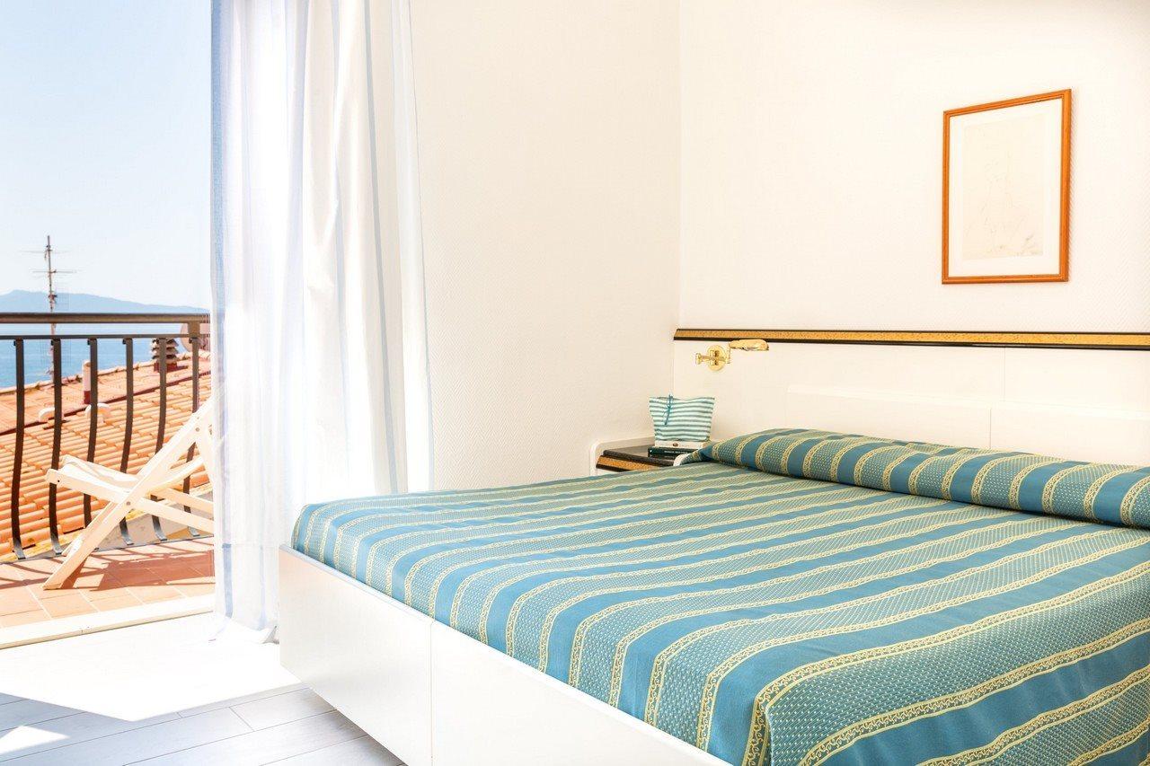 Hotel Il Telamonio Таламоне Екстериор снимка