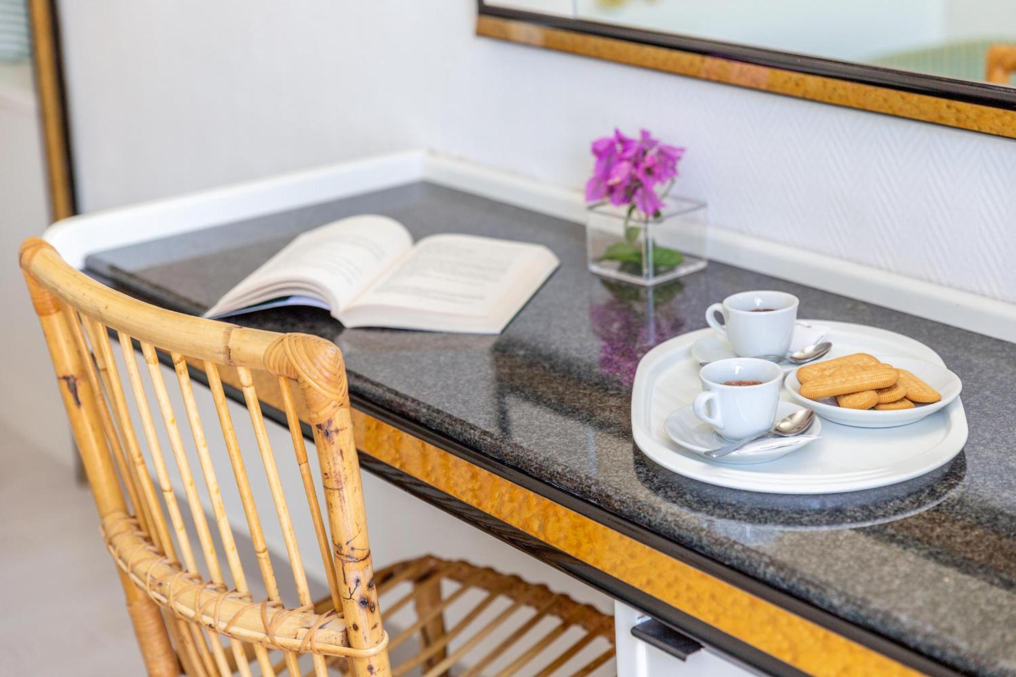 Hotel Il Telamonio Таламоне Екстериор снимка