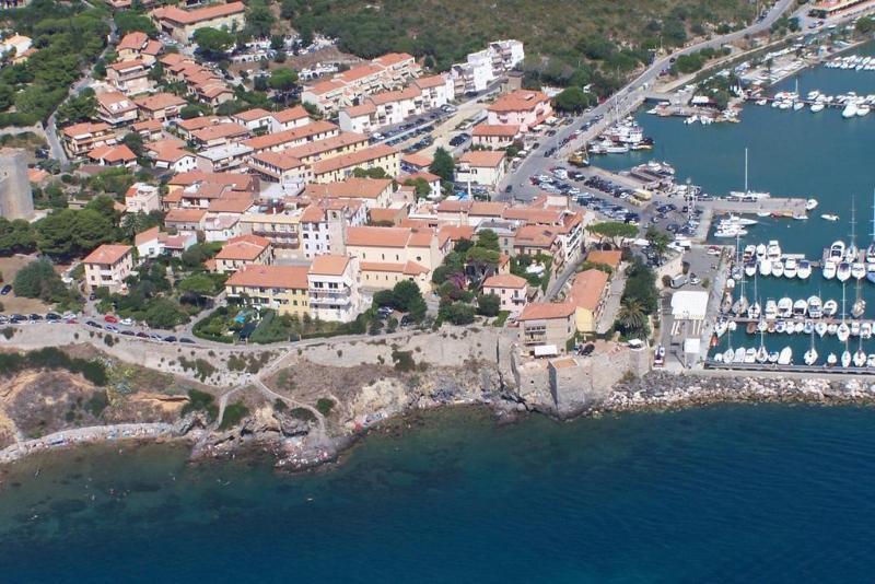 Hotel Il Telamonio Таламоне Екстериор снимка